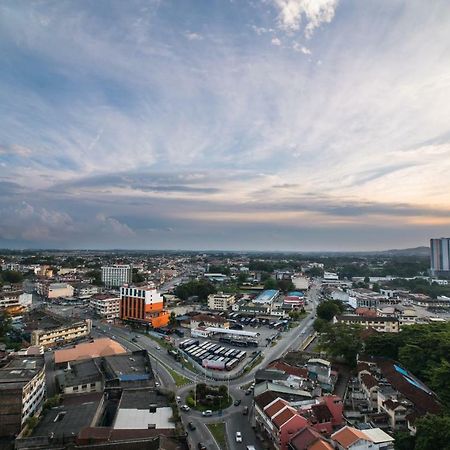 Jomstay Majestic Premier Suites Ipoh Town Екстер'єр фото